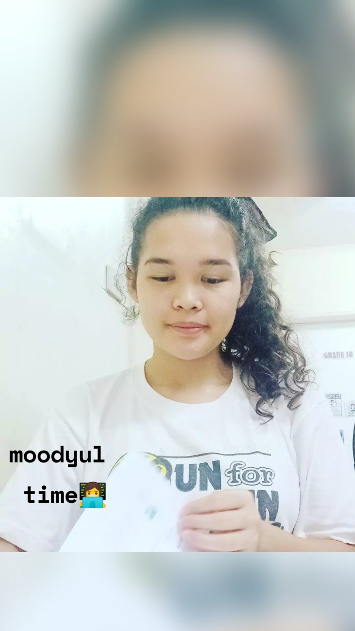 moodyul
 time👩‍💻
